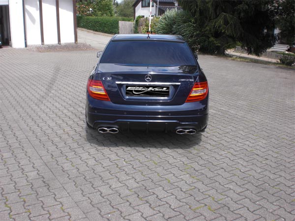 AMG 63 Design C-Klasse W204 Limo. Serienstoßstange Baureihe ab 03.11