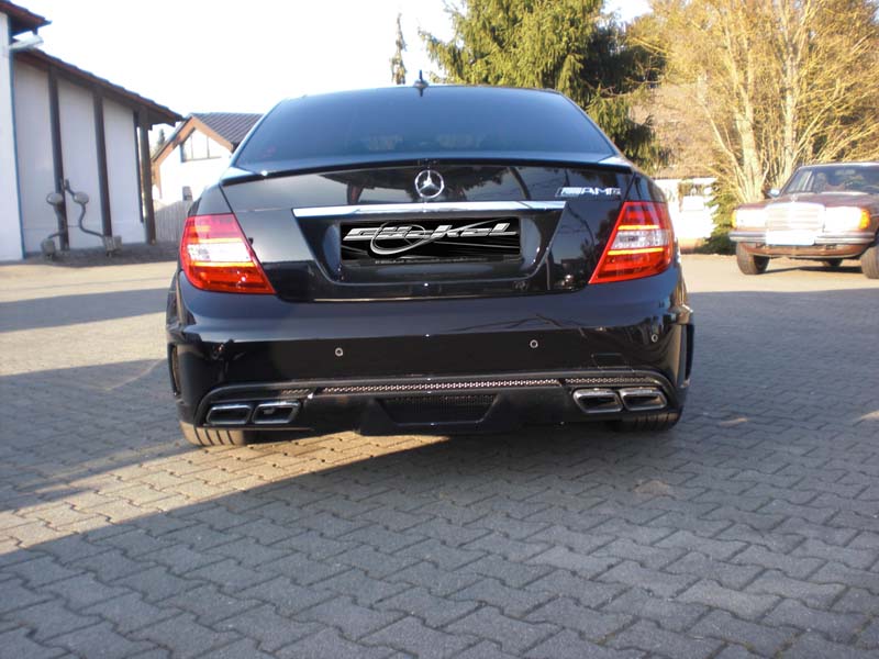 Spoiler Sto&szlig;stange Black Series-Look