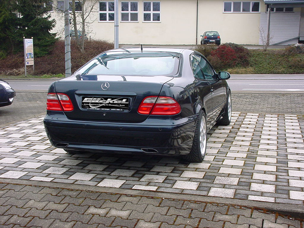 Heck Verkleidung Sch&uuml;rtze clk w208 dezent