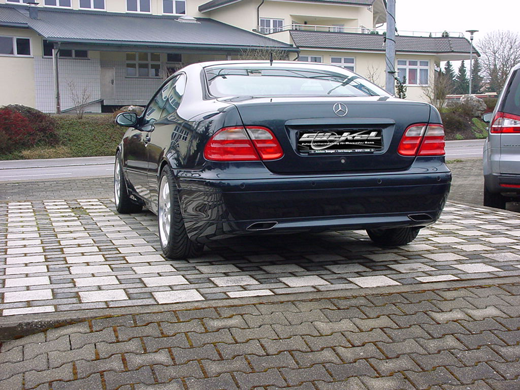 Heck Verkleidung Sch&uuml;rtze clk w208 dezent