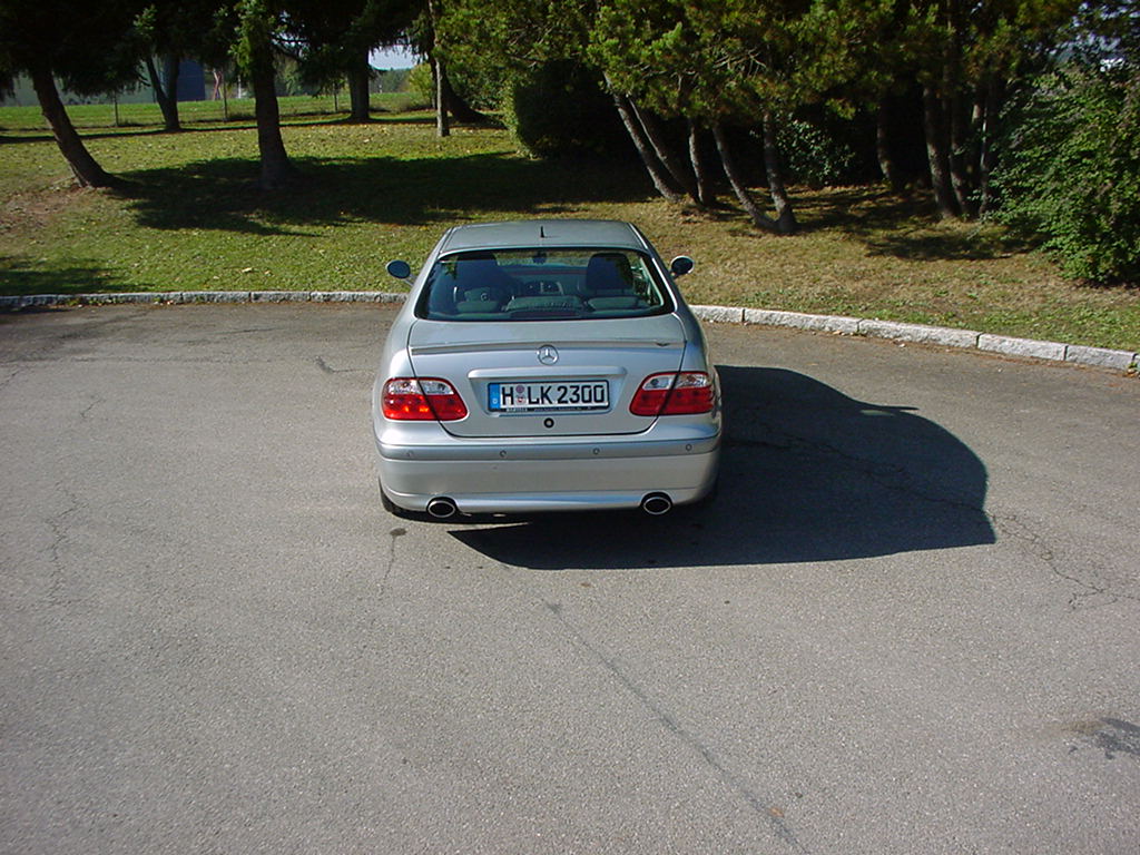 Heck Verkleidung Sch&uuml;rtze clk w208 dezent