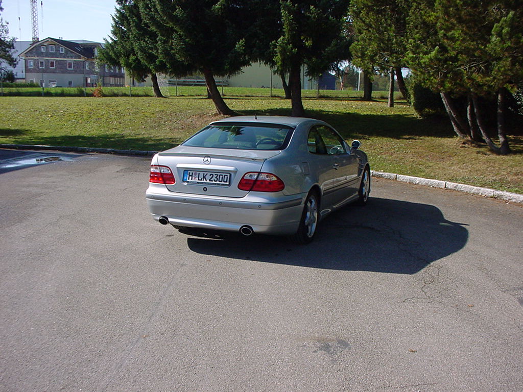 Heck Verkleidung Sch&uuml;rtze clk w208 dezent