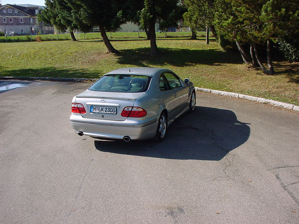 Heck Verkleidung Sch&uuml;rtze clk w208 dezent