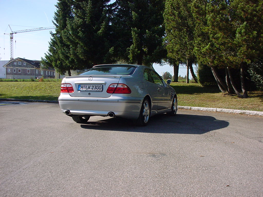 Heck Verkleidung Sch&uuml;rtze clk w208 dezent
