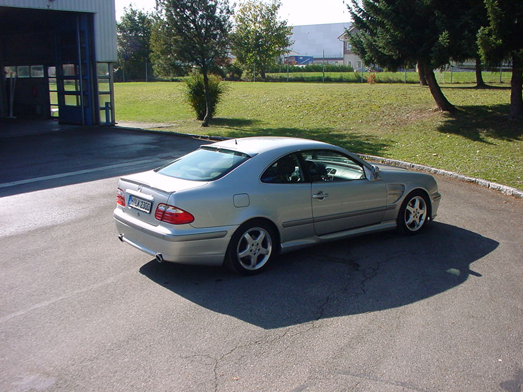 Heck Verkleidung Sch&uuml;rtze clk w208 dezent