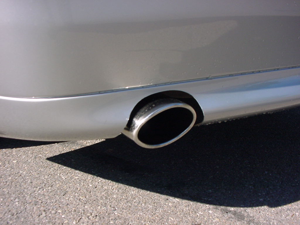 Heck Verkleidung Sch&uuml;rtze clk w208 dezent