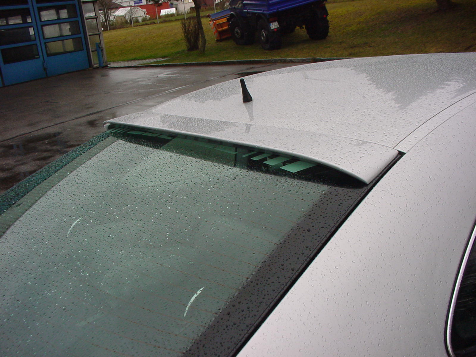 Dach Spoiler Heckscheibenblende clk w208