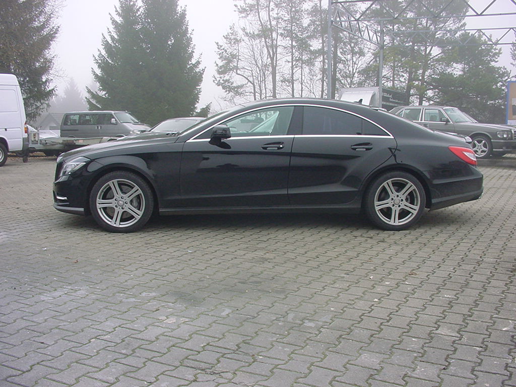 CLS W218 Bodykit