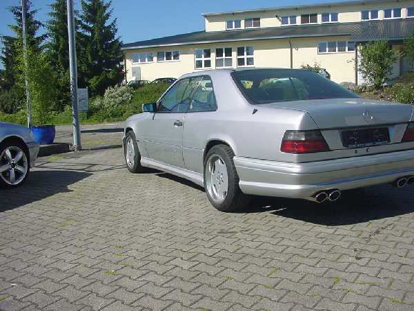 E-Klasse W124 Dynamik Stoßstange Schweller Bausatz Bodykit goeckel