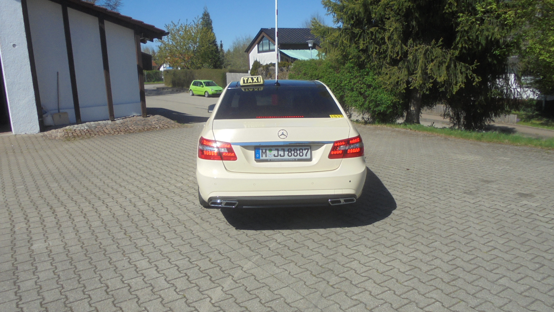 AMG63-Look Styling E-Klasse W212 S212 G&ouml;ckel performance