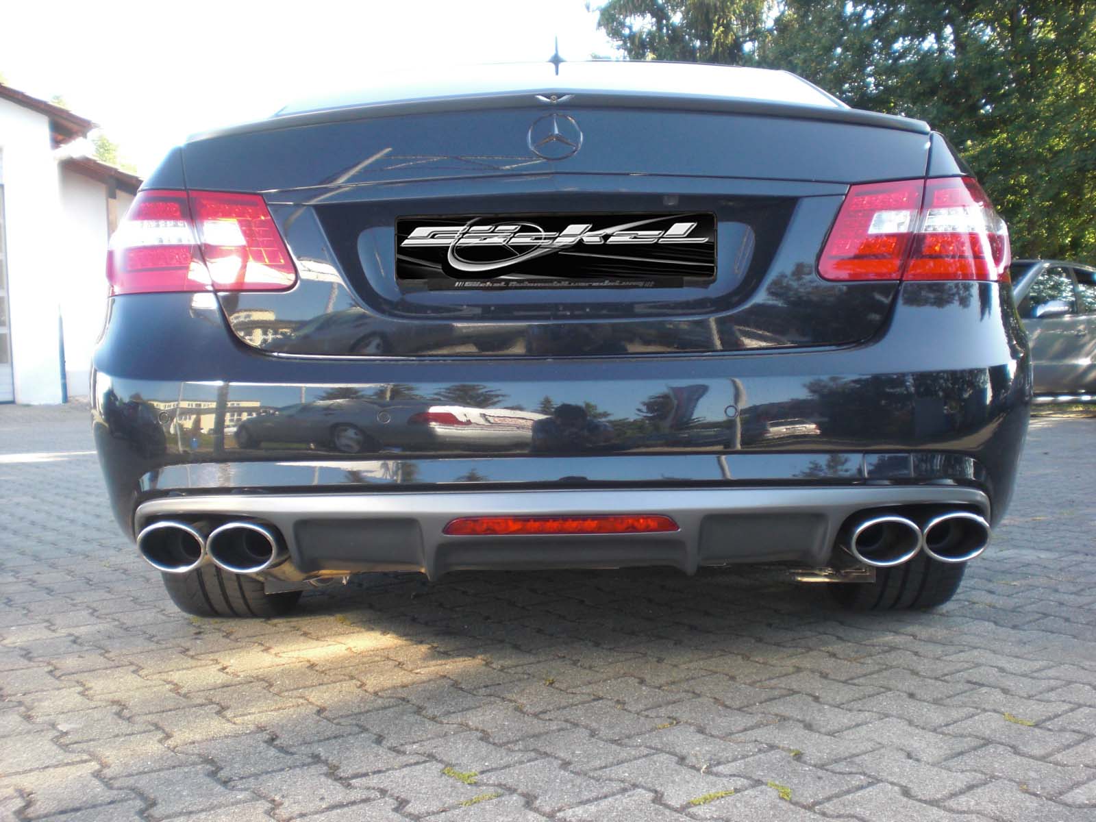 AMG63-Look Styling E-Klasse W212 S212 G&ouml;ckel performance