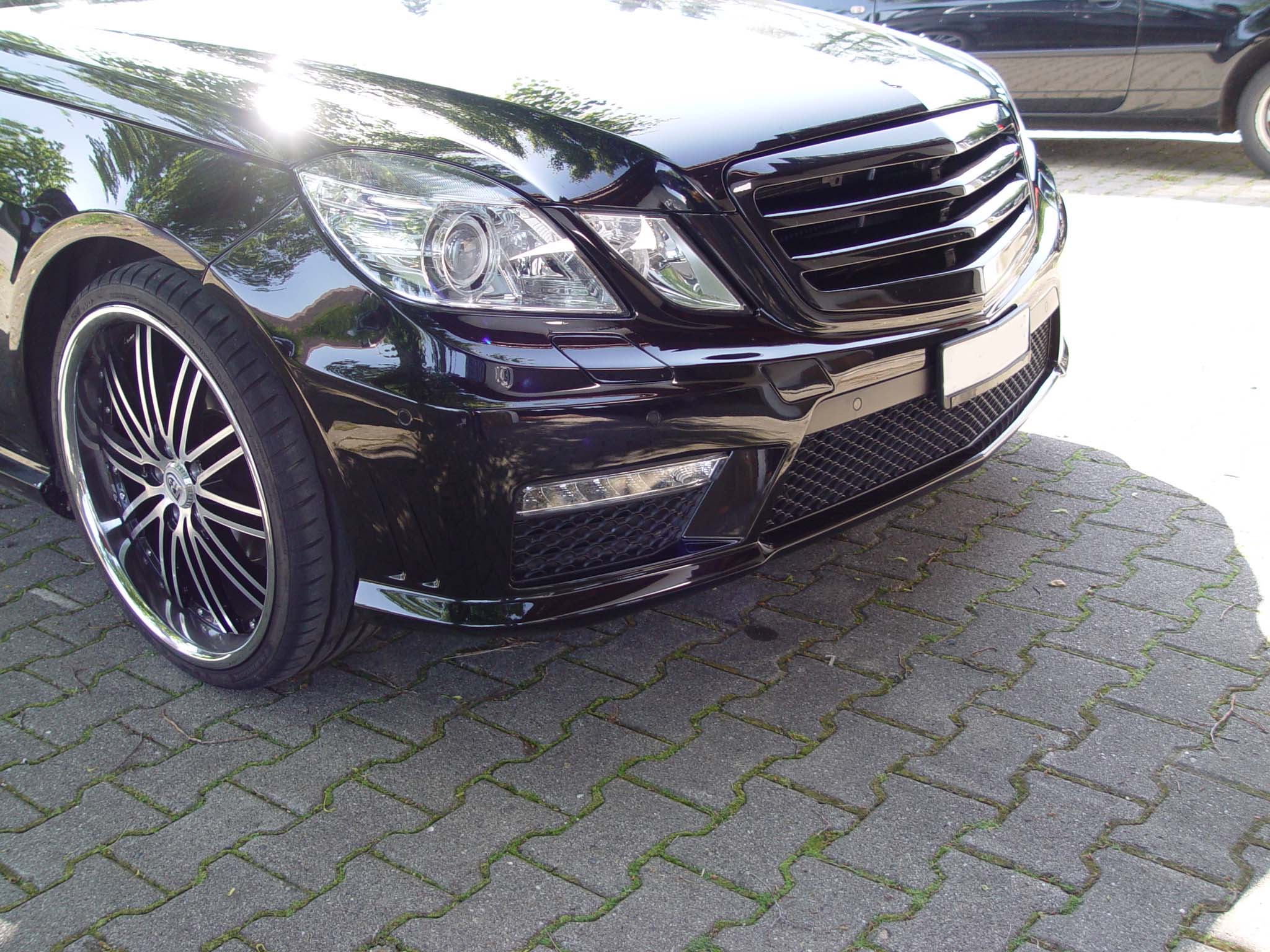 AMG63-Look Styling E-Klasse W212 S212 G&ouml;ckel performance