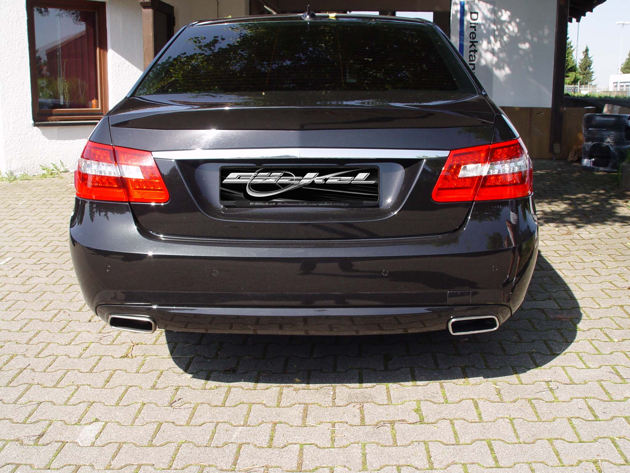AMG63-Look Styling E-Klasse W212 S212 G&ouml;ckel performance