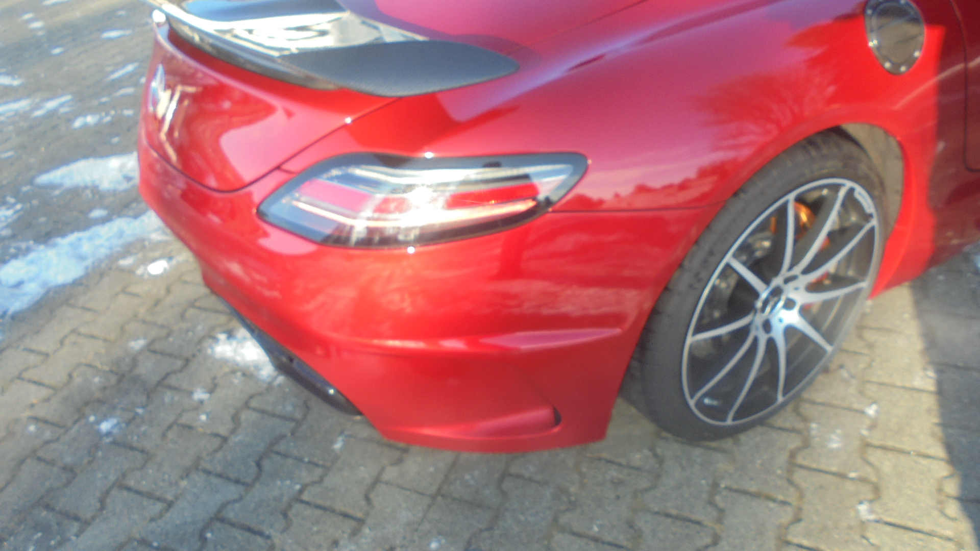 SLS C197 Coupe, Roadster, Black Series Look auf der Basis des Serien SLS. Keine Karosseriebearbeitung notwendig. Jederzeit r&uuml;ckr&uuml;stbar. G&ouml;ckel Performance 